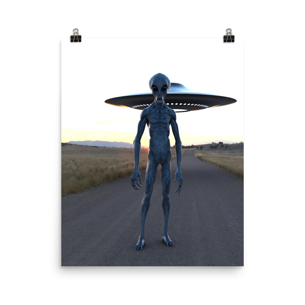Poster | Alien Visitor