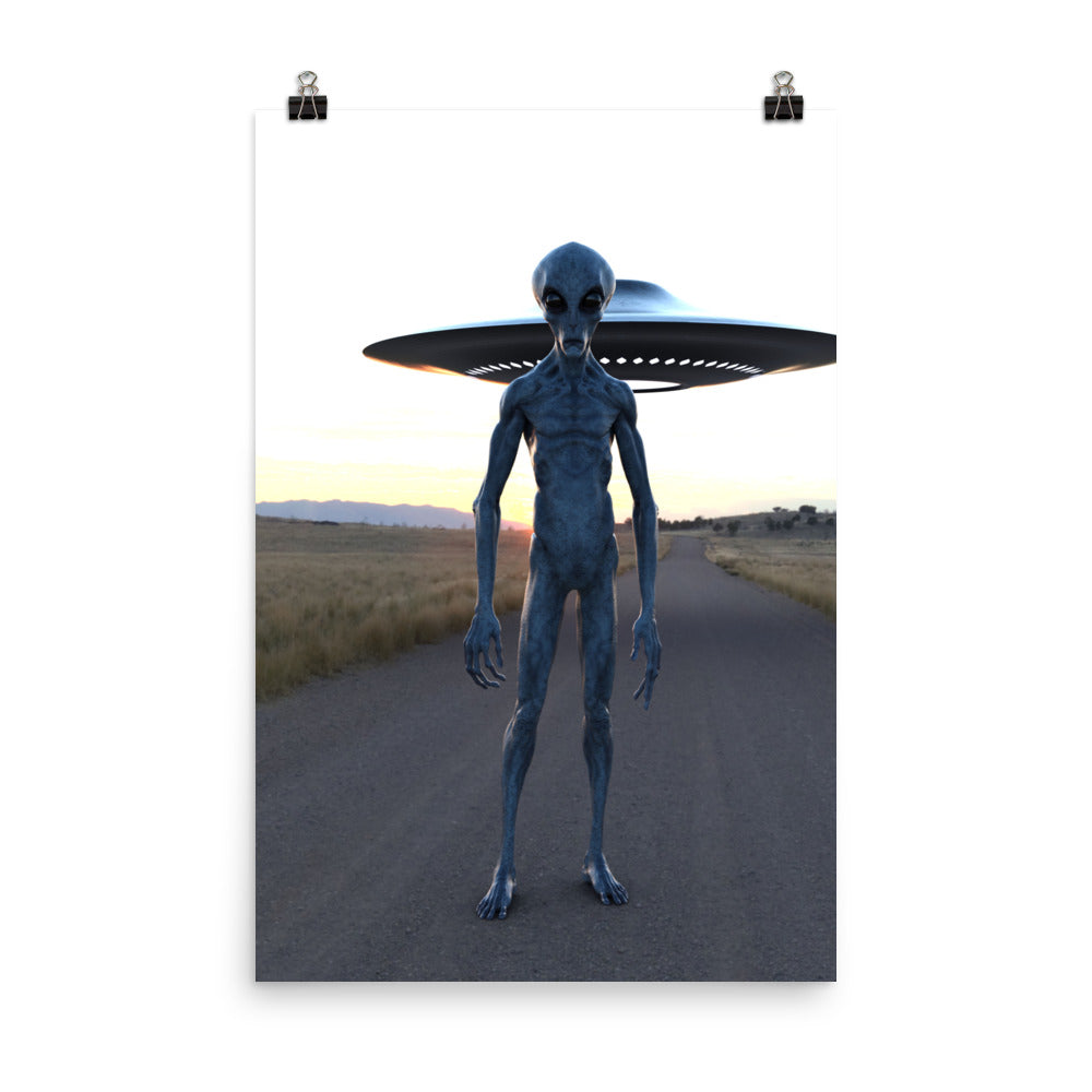 Poster | Alien Visitor